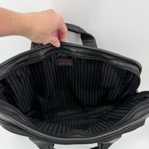 Tumi Leather Briefcase Laptop Bag, Luggage Tag, ID Wallet Black Business Travel - Picture 12 of 16